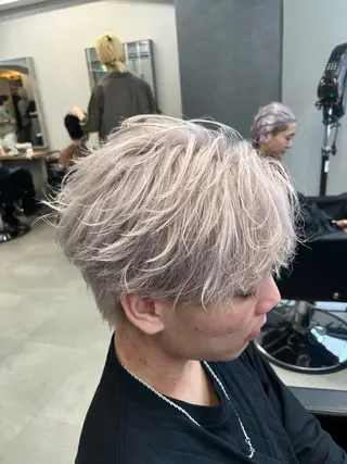 ショート カマタ ハルキのヘアスタイル