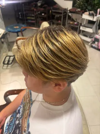 カラー メンズ 長尾 瑞希のヘアスタイル