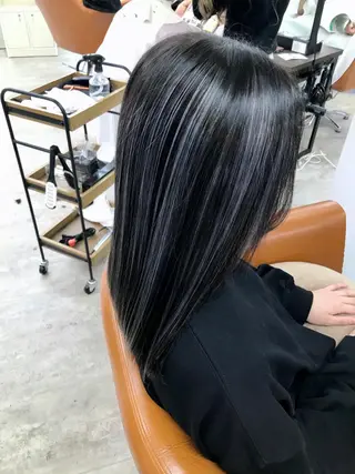 カラー (産休中)磯野 風香 ReCharme新保のヘアスタイル