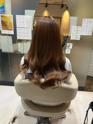 セミロング 野村 奈里亜のヘアスタイル