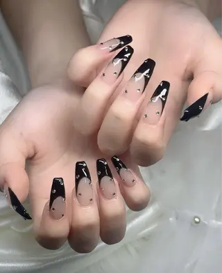 ネイル YOLO NAILのネイルデザイン