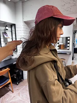 セミロング パーマ 縮毛矯正特化型美容師 名古屋LORENハダのヘアスタイル