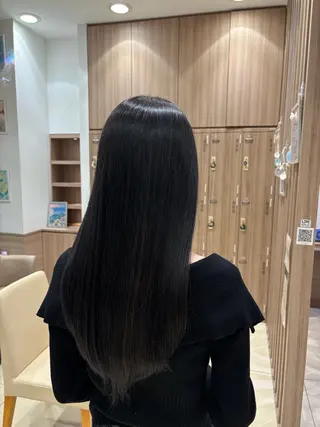 ロング カラー 染谷 玲花のヘアスタイル