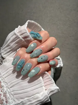 ネイル I-nailロング /ワンホン/キラキラのネイルデザイン