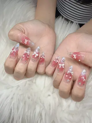 ネイル Lee Nailsのネイルデザイン