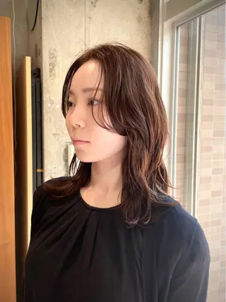 ミディアム chisato☁️ カットカラーモデルのヘアスタイル