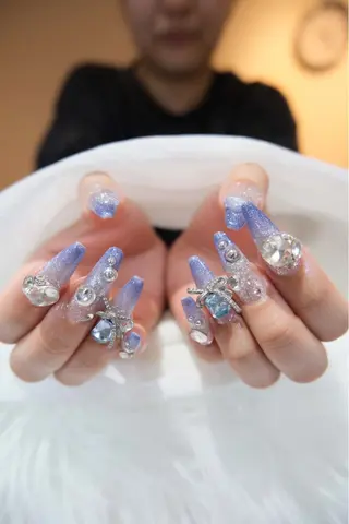 ネイル Anmi Nail 新宿のネイルデザイン