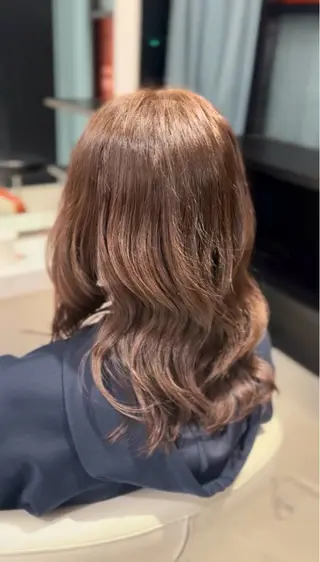 カラー 大林 茉鈴のヘアスタイル
