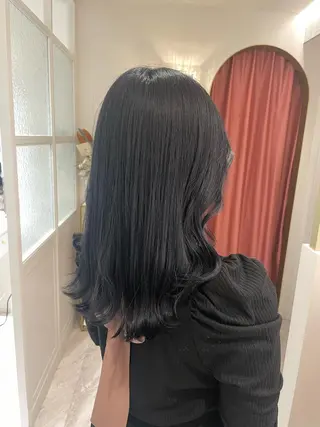 ロング fuwari 美白ショコラカラーのヘアスタイル