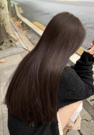 ロング 💛NOZOMI💛 ハイトーンカラーのヘアスタイル