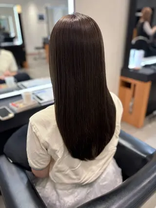 セミロング 髪質改善・水素カラー ARIA(ému)のヘアスタイル