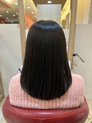 セミロング ナチュラルヘア 神田一瑳のヘアスタイル
