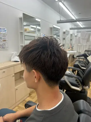 ミディアム メンズ トミオカ ⸌⍤⃝⸍のヘアスタイル