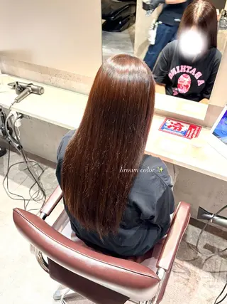 カラー 楠原 彩加のヘアスタイル