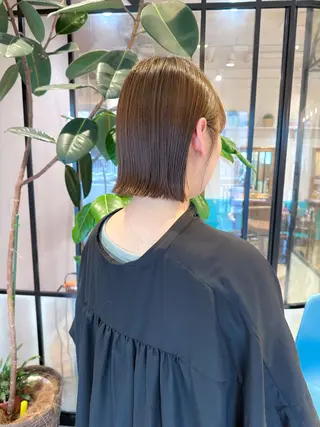 ショート レイヤー🇰🇷小顔 見せ顔周り💕トモミのヘアスタイル