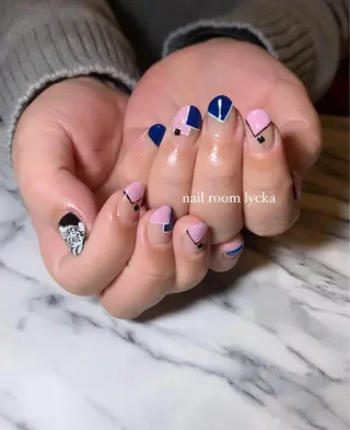ネイル ネイルルームリッカ 𝐦𝐚𝐲𝐮のネイルデザイン