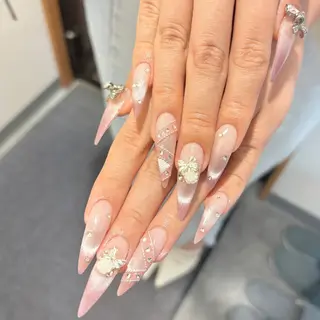 ネイル NANA RIKOのネイルデザイン