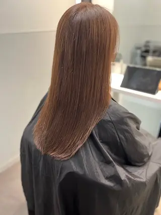 ミディアム 悩む大人女性の味方 白髪ぼかし/うる艶髪のヘアスタイル