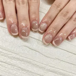 ネイル マツエク・マツパ アイブロウ new me"のネイルデザイン