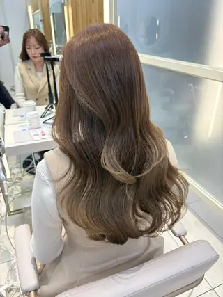 よねけん/美髪/艶髪 𝒄𝒐𝒍𝒐𝒓のヘアスタイル