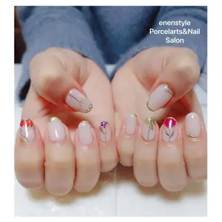 ミディアム ネイル 🐾enen style 🐾のネイルデザイン
