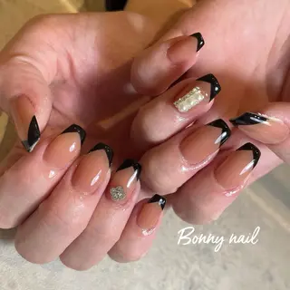 ショート ネイル BONNY NAIL 【えみか】のネイルデザイン