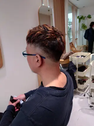 ショート ナカヤマ ヒロトのヘアスタイル