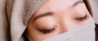 アイブロウ Lashiku Belle  Akiの眉毛・アイブロウイメージ