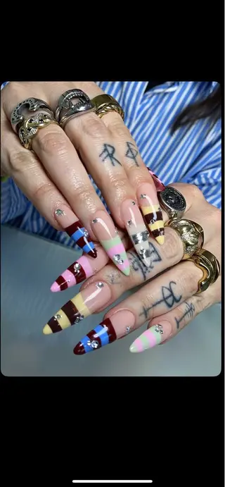 ネイル NiJi Nailsのネイルデザイン