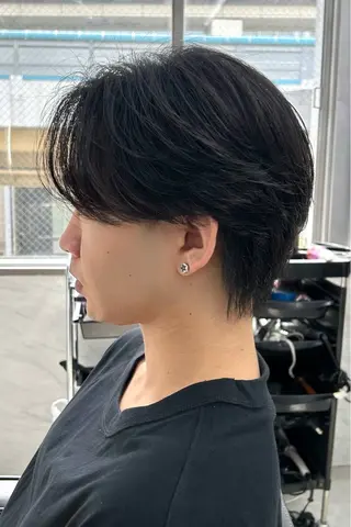 ショート カラー メンズ メンズスタイリスト 前田雄輝のヘアスタイル