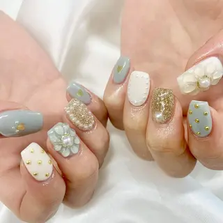 ネイル アイブロウ new me"のネイルデザイン