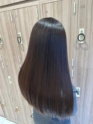 ロング 美髪縮毛矯正 穴見太伍のヘアスタイル