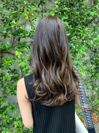 ロング 🌟美髪縮毛矯正🌟 吉田冴一のヘアスタイル