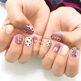 ネイル 板垣 綾乃のネイルデザイン
