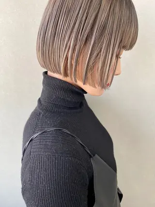 ショート カラー -福岡博多筑紫口- 大津成美のヘアスタイル