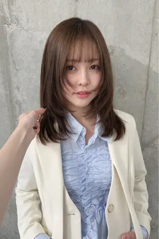 ミディアム カラー ブリーチ/ベージュ 💕/momoaのヘアスタイル