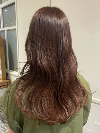 ロング カラー shiro.kobe 森彩華のヘアスタイル