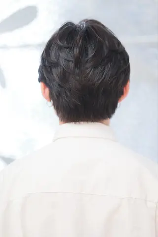 ショート 松田 響のヘアスタイル