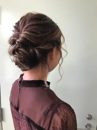 ミディアム miu （ミユ）のヘアスタイル