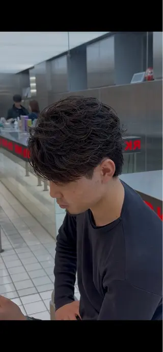 パーマ メンズ fifth park 六反穂 龍介のヘアスタイル