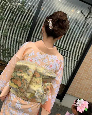 ヘアアレンジ 新保 佳世のヘアスタイル