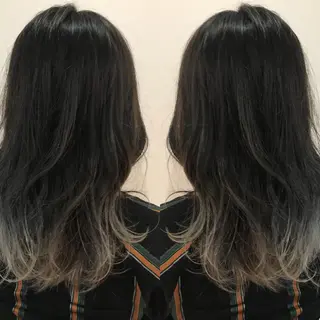 ミディアム カラー ウルフカット レイヤーカット上柿のヘアスタイル