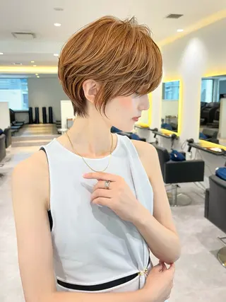 ショート 襟足でお悩みの方✂︎ くびれ職人ハシモトのヘアスタイル