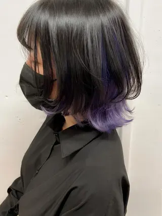 ショート カラー ウルフカット レイヤーカット上柿のヘアスタイル
