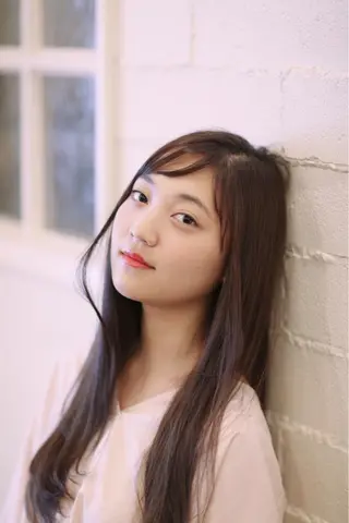 ロング 工藤 久美のヘアスタイル