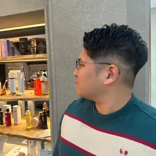 ショート カラー パーマ メンズ 朝楽メンズパーマ 🥇メンズカット吉田のヘアスタイル