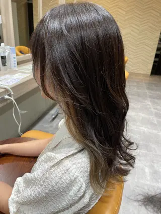 ロング 生盛 智穂子のヘアスタイル