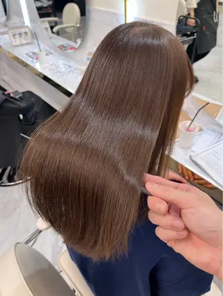 ミディアム カラー 縮毛矯正🫧髪質改善 高原瑞輝のヘアスタイル