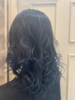 ミディアム カラー Blanco Color&Careのヘアスタイル