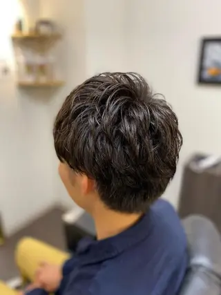 ショート KUTSUKAKE YUTOのヘアスタイル